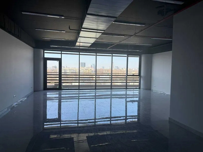 Современные офисы в бизнес-центре ZARAFSHAN CITY 471м²
