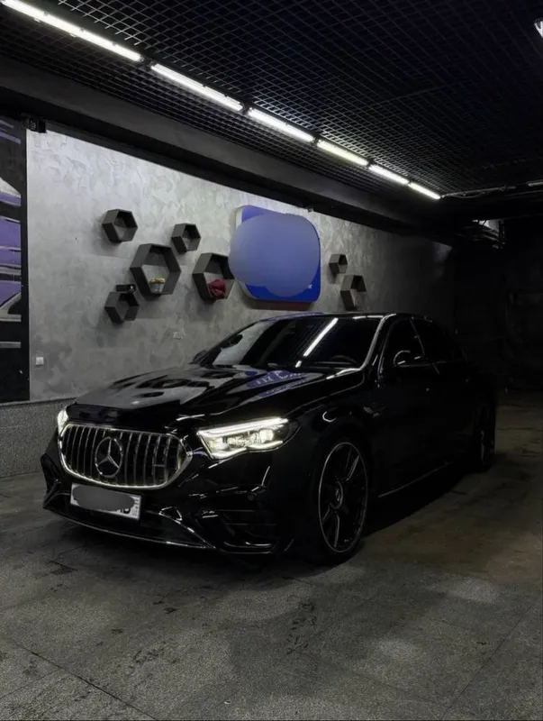 W214 amg E53 hybrid perfomance
