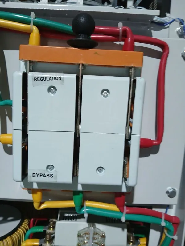 SAAB стабилизатор напряжения TNS 150 kVa кВт 380Вольт stabilizator — фото 3