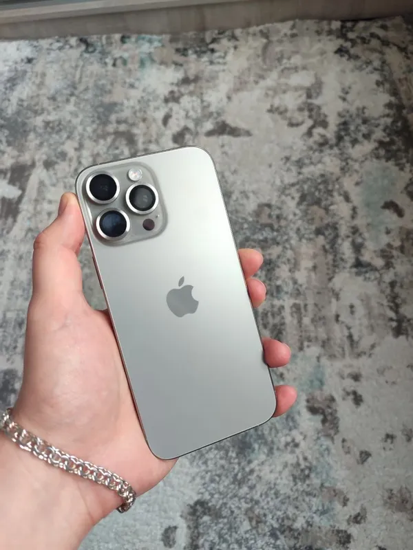 iPhone 16 pro max 256гб, 89%, коробка есть