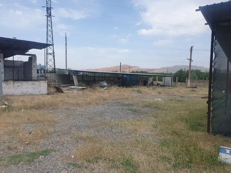 Продается земляной участок можно под цех 1 Продается земляной участок можно под цех 1