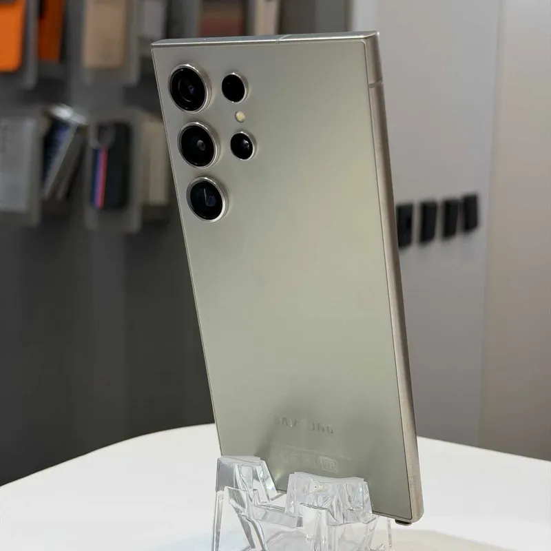 Samsung Galaxy S24 Ultra Halol nasiya savdo — фото 1