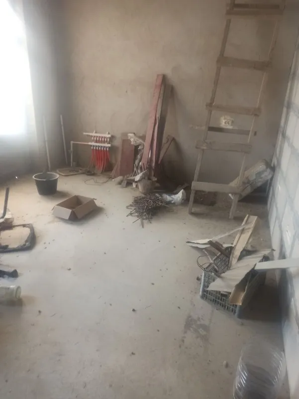 Qurilish tugalanmaga 2 qavatda joylashgan shahardan 2 km ichkarida — фото 2