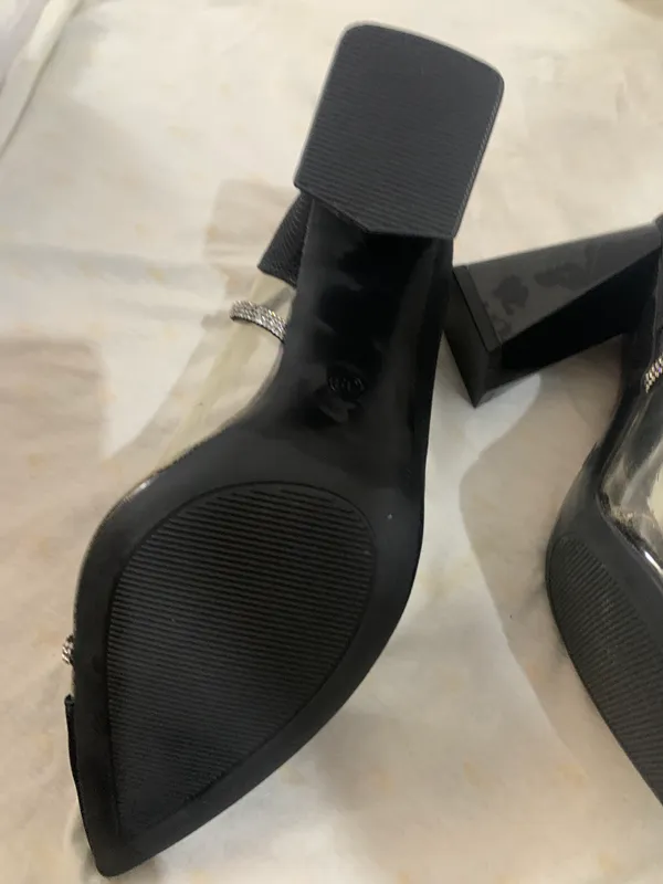 Tufli 38razmer holati yangi 5oy oldin olingan — фото 2