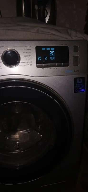 Samsung kir yuvish moshinasi 8 kg.