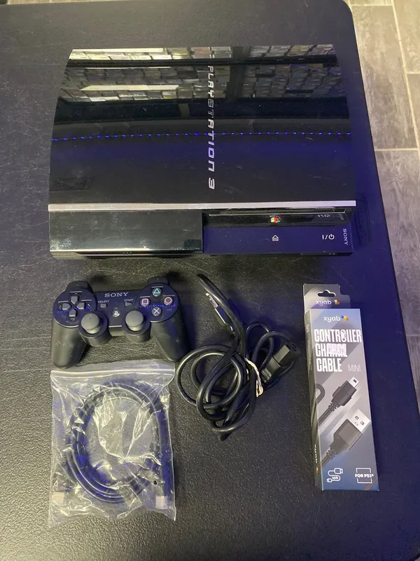 Play station 3 ideal xolatda