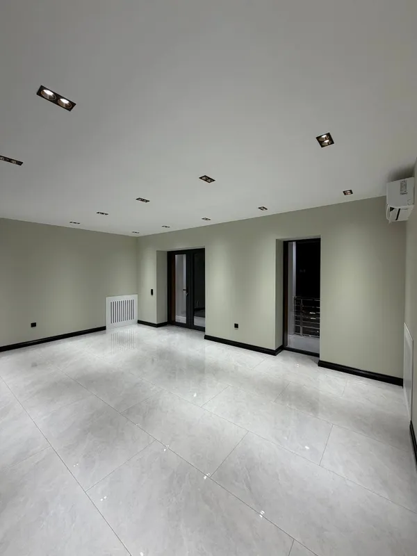Аренда офиса 150м² Дархан, Хамида Алимжана / Акай Сити 7