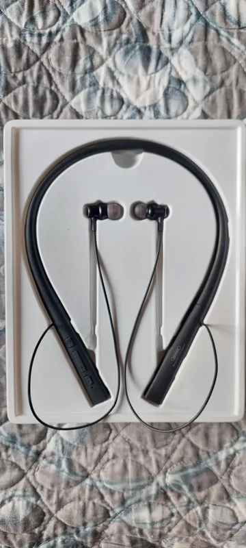 Продается спортивный Bluetooth наушник — фото 2