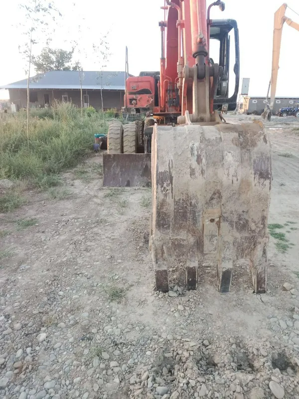 Ekskavator DASHENG 5 Ekskavator DASHENG 5
