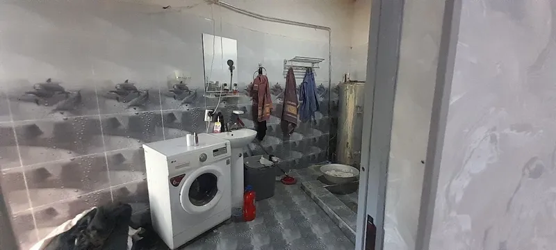 Участок продаётся срочно, 3 сотки, фасад более 30 метров, красивое место 3