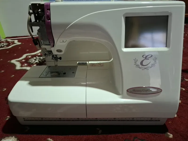 Вышивальная машина Janome Memory Craft 350E
