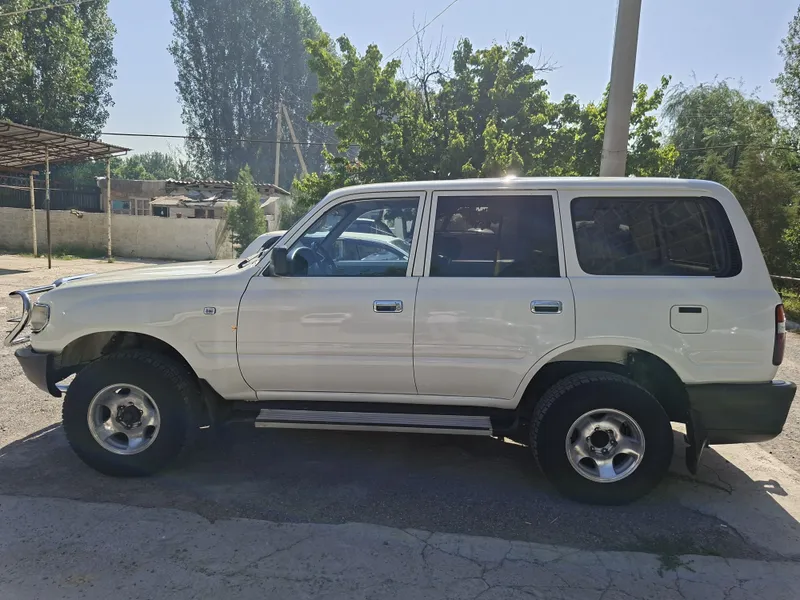 Toyota land cruiser 80 2 Toyota land cruiser 80 2