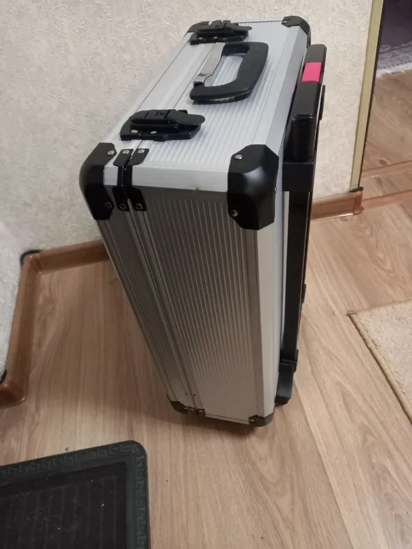 продаётся ремонтный набор 4