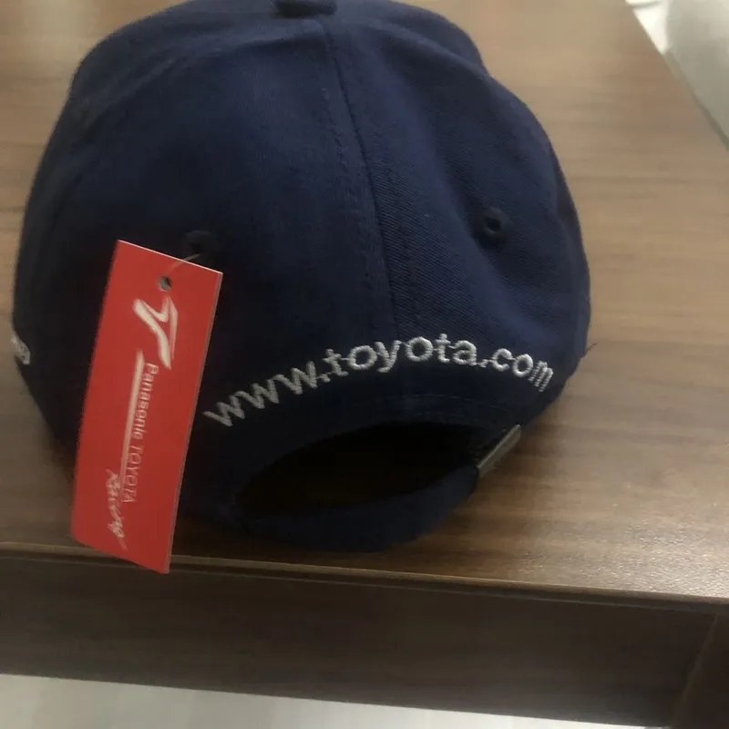 Брендовая кепка от TOYOTA — фото 1