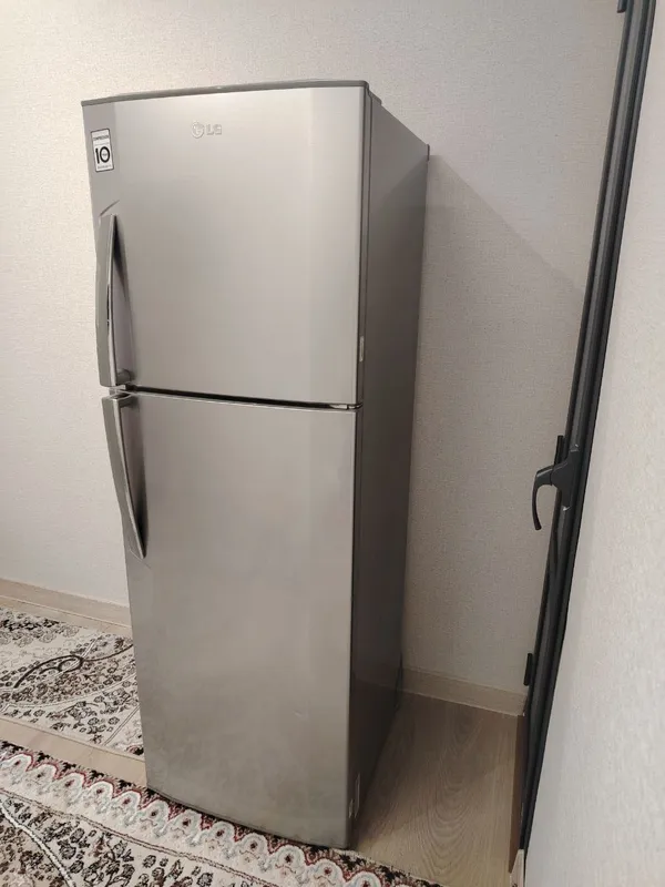 Продается холодильник LG — фото 3