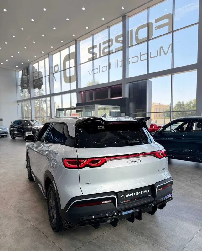 BYD YUAN UP DM-I 2026 от официального дилера в Рассочку 0% 3 BYD YUAN UP DM-I 2026 от официального дилера в Рассочку 0% 3