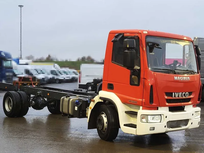 Шасси грузовика Iveco Eurocargo 160E320 4