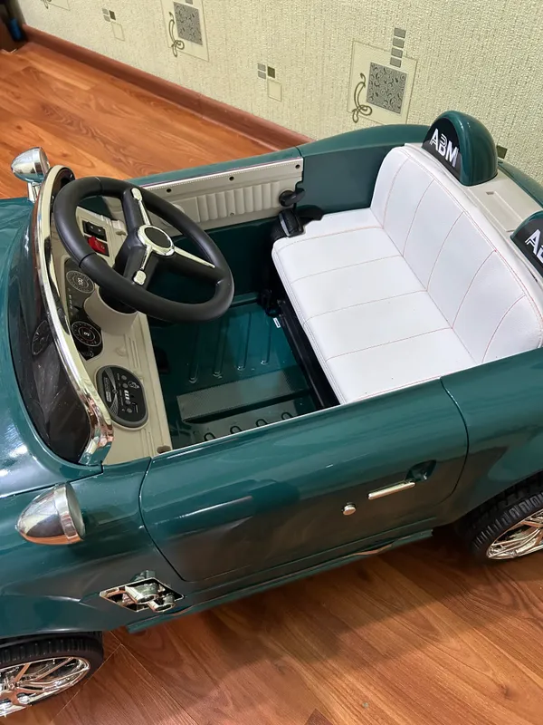 продаю детскую машинку Mercedes 300 SL roadster — фото 1 продаю детскую машинку Mercedes 300 SL roadster — фото 1