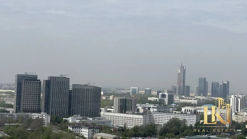 Продаётся 3-комнатная квартира в ЖК Akay City
