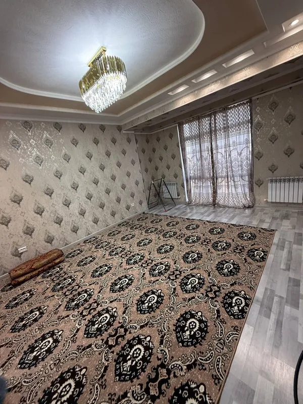 Sergeli yangi domda Qizlar uchun bez makler kvartira, yonimizga sherik 10