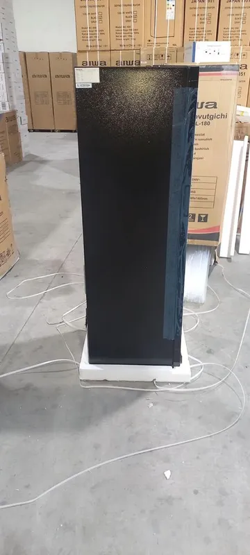 Винный холодильник от японского бренда Aiwa 2