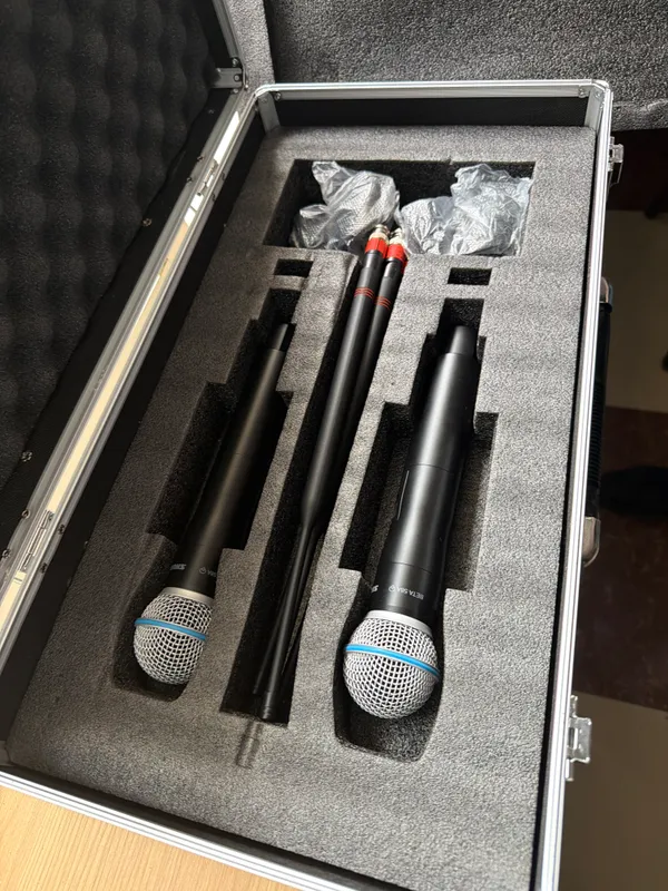 Микрофон Shure 4 Микрофон Shure 4