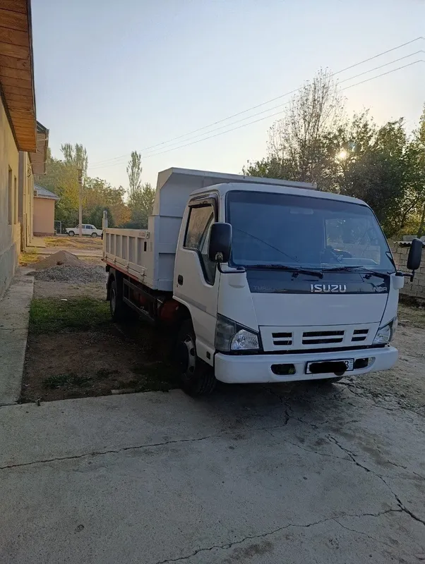 ISUZU Срочна Сотилади — фото 1