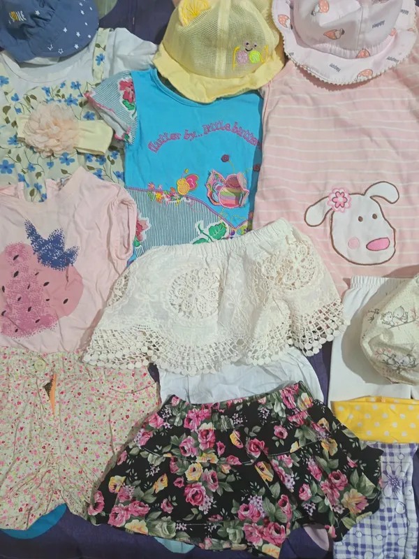 1 yoshgacha qizlaga kiymla bor