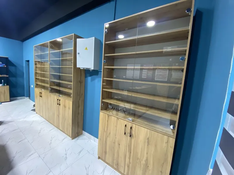 Vitrina Витрина ideal holatda 1 Vitrina Витрина ideal holatda 1