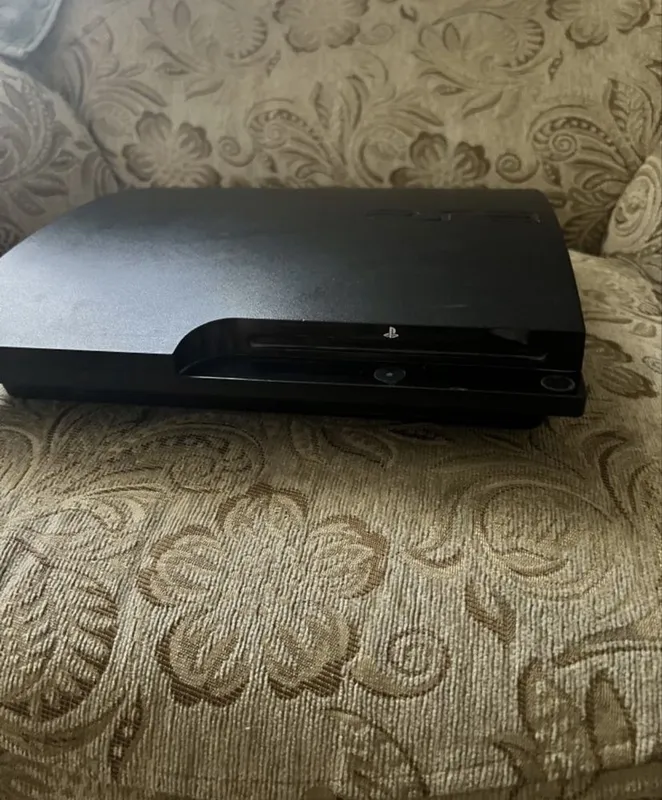 Pls 3 1 tb ayb yuq ishlash zur 2 ta pult Pls 3 1 tb ayb yuq ishlash zur 2 ta pult