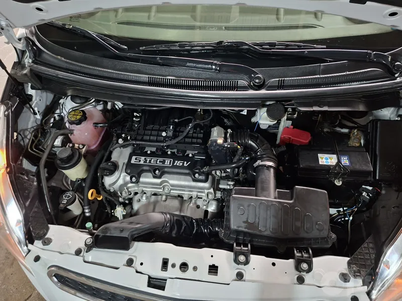 Spark, пробег 72 000 км, бензин 5 Spark, пробег 72 000 км, бензин 5