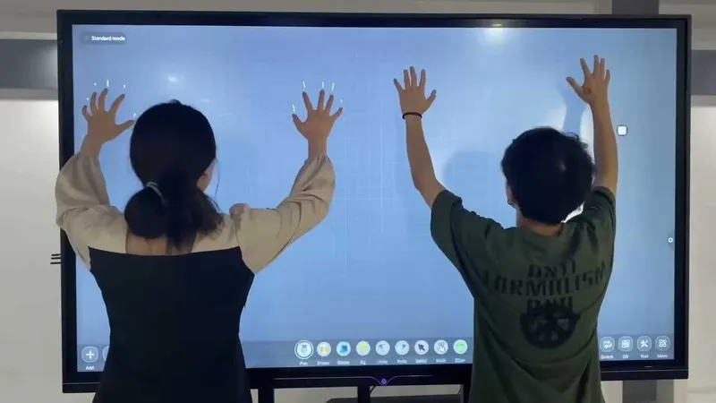 Интерактивная панель STUDIYMAX 65/75 4K СЕНСОР ДОСКА все бренд есть — фото 6