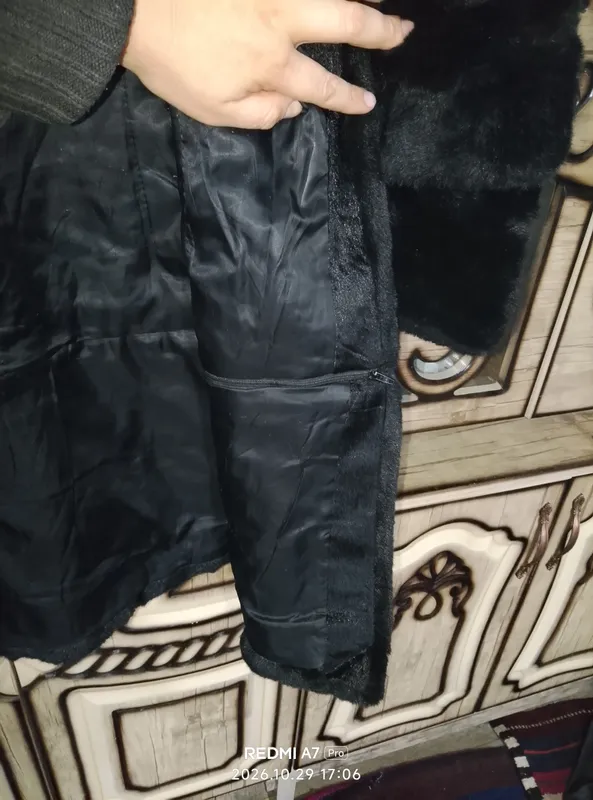 Продаётся шуба, размер XL 5
