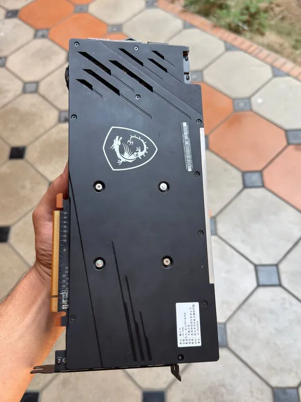 MSI Gaming X Trio 16G AMD Radeon RX 6800 16GB GDDR6 / 256-bit 2 MSI Gaming X Trio 16G AMD Radeon RX 6800 16GB GDDR6 / 256-bit 2