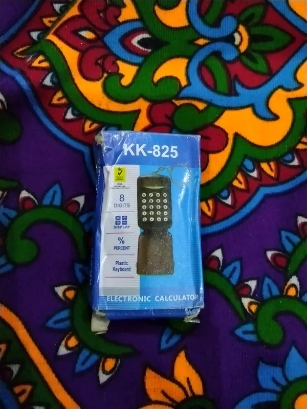 Продаётся электронный калькулятор. 1 Продаётся электронный калькулятор. 1