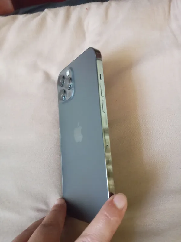 iphone 12 pro max Xotirasi 128 GB — фото 1