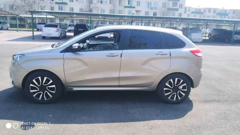 Продаётся или Аренда с выкупом Lada XRay 2018 года 1.8 автомат коробка — фото 3