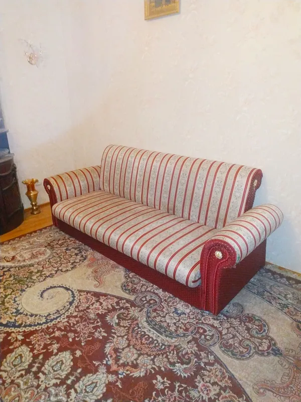 Продаётся Диван раскладной и 2 кресла. — фото 1