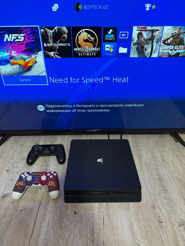 PlayStation 4 slim 500GB