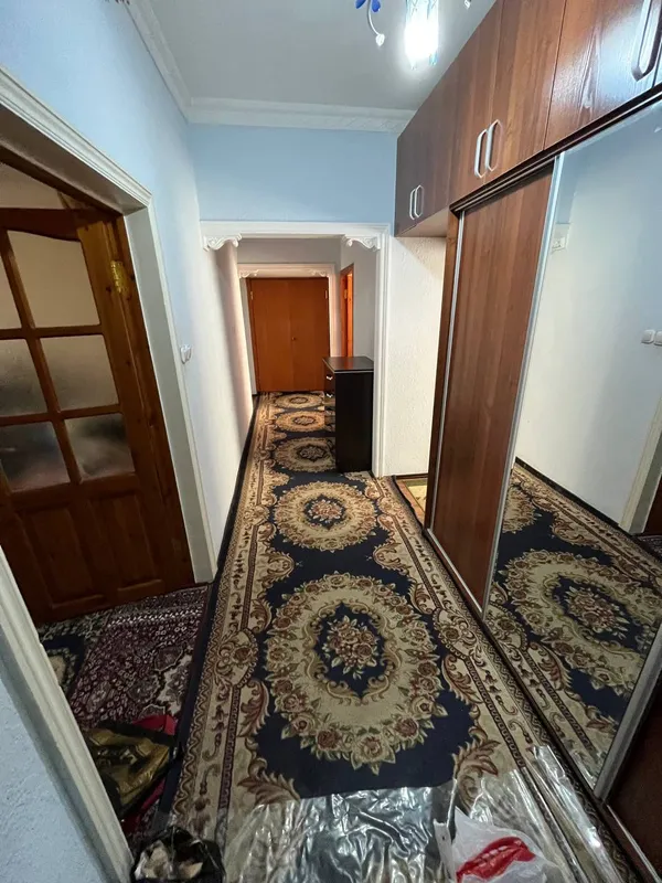 Продаётся  5-комнатная квартира площадью 110 м² — фото 2