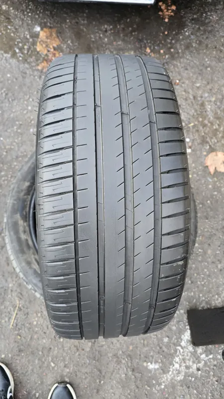 255/40/R20 Michelin pilot sport 2