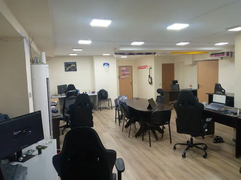 Продается цокольное коммерческое помещение 5