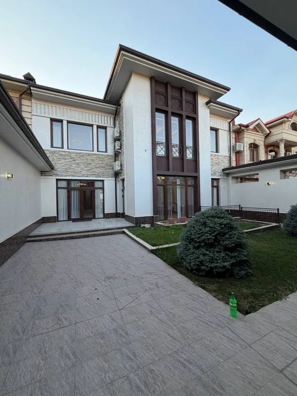 Мирзо Улугбек р-н Ор-р Улица Никитина Продается Евро дом 4.соток 500м2 2