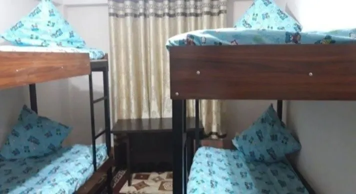 Двухярусная кровать,мебельная