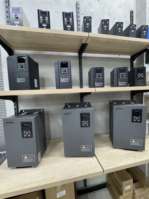 Invertor chastotniklar 0.75 kwt dan 500 kwt gacha nalichida