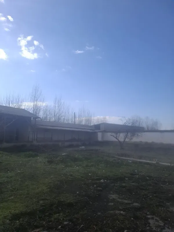 Uchastka sotiladi 1 Uchastka sotiladi 1