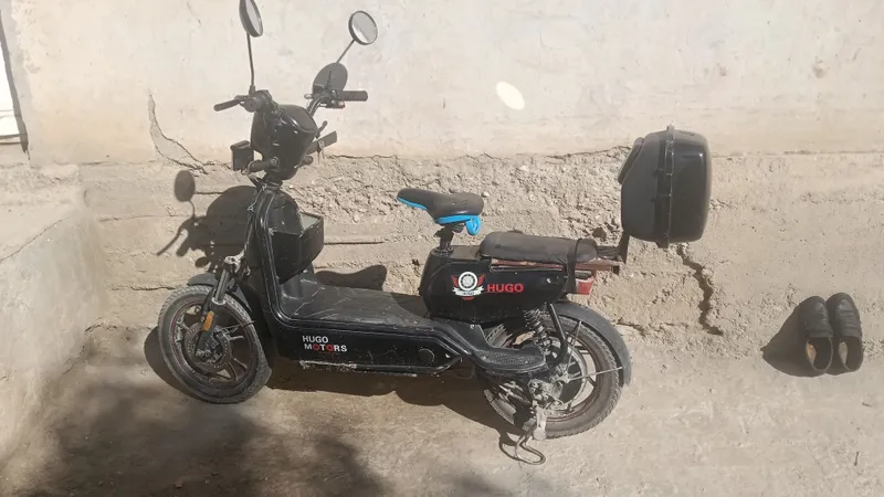 skuter sotiladi skuter sotiladi