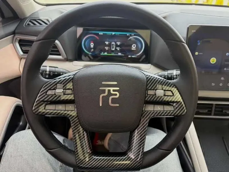 BYD YUAN UP аксессуары 1 BYD YUAN UP аксессуары 1