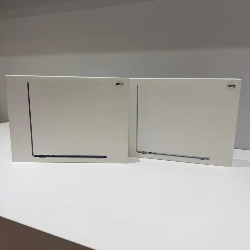 MacBook Air M5 Sky Blue/Midnight 16/512GB YANGI 1