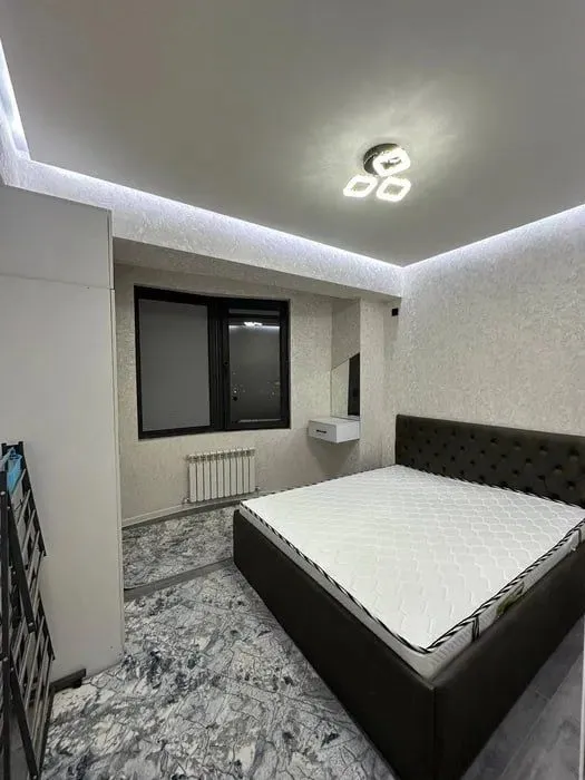 Sayram/ Buz bozor 4 Sayram/ Buz bozor 4